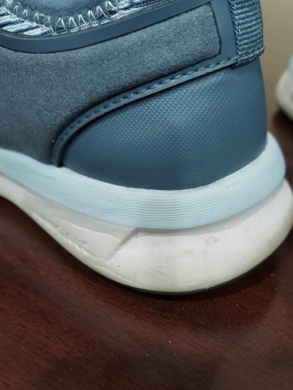 KURU Atom Women's Blue Striped Lightweight Sneakers - Picture 9 of 11